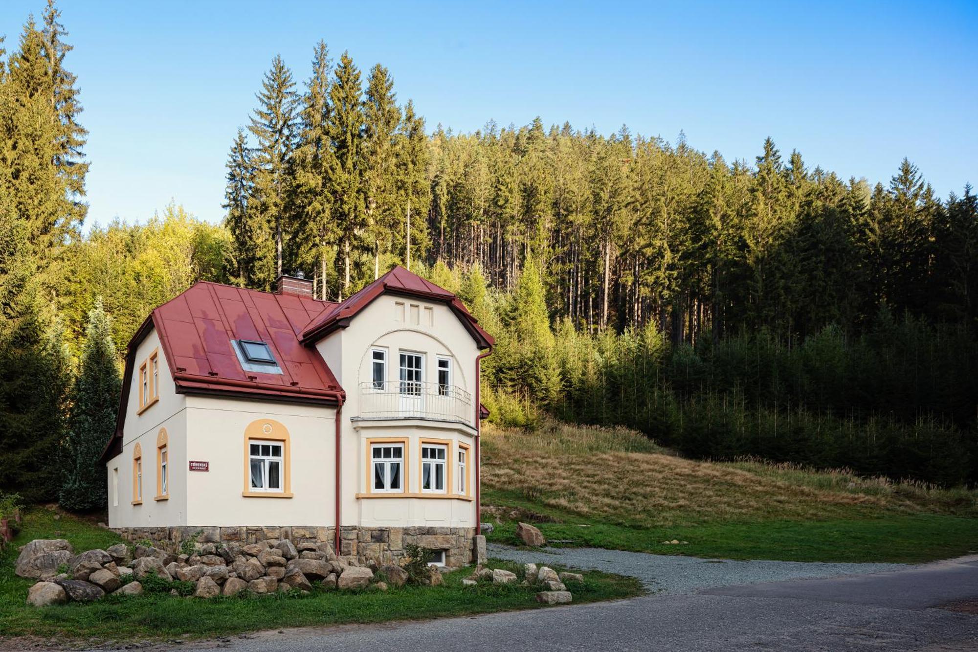 Apartmany Vilka Orlik Teplice nad Metuji Exterior photo